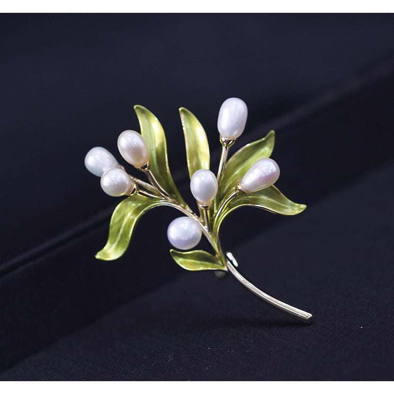 Elegant Pin Jewelry, Pastoral Style Pin, Pearl Leaf Brooch - available at Sparq Mart