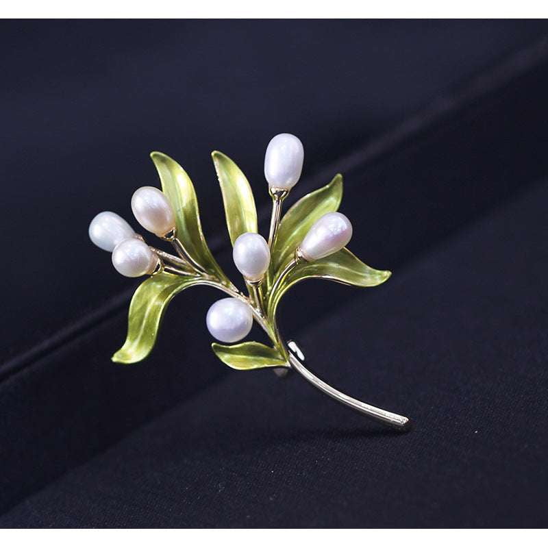 Elegant Pin Jewelry, Pastoral Style Pin, Pearl Leaf Brooch - available at Sparq Mart