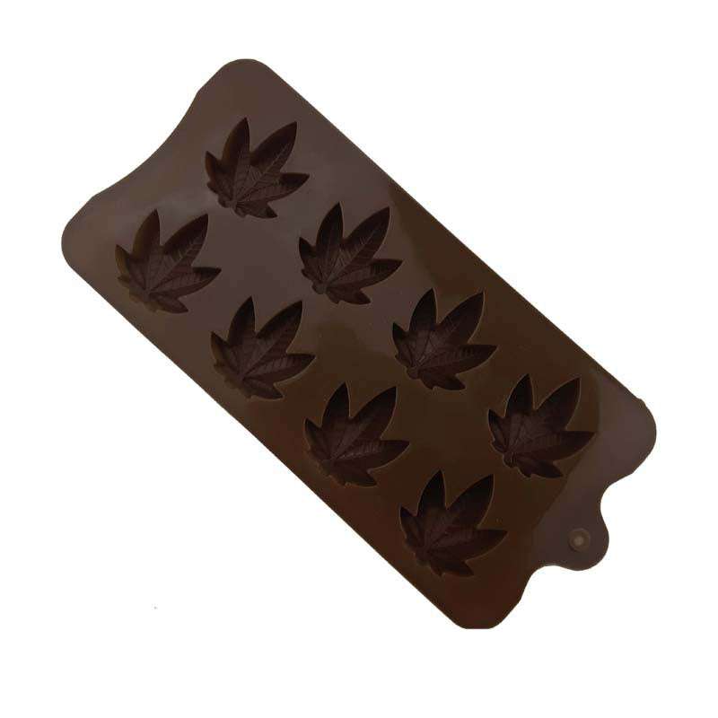 Creative silicone mold, Leaf cake mold, Silicone chocolate mold - available at Sparq Mart