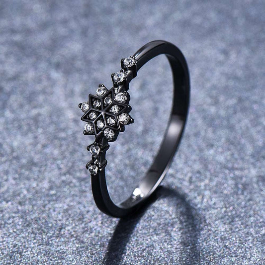 Ladies snowflake ring, Snowflake silver ring, Sterling silver snowflake - available at Sparq Mart