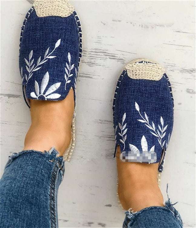 comfortable cloth slippers, embroidered fisherman slippers, stylish women's slippers - available at Sparq Mart