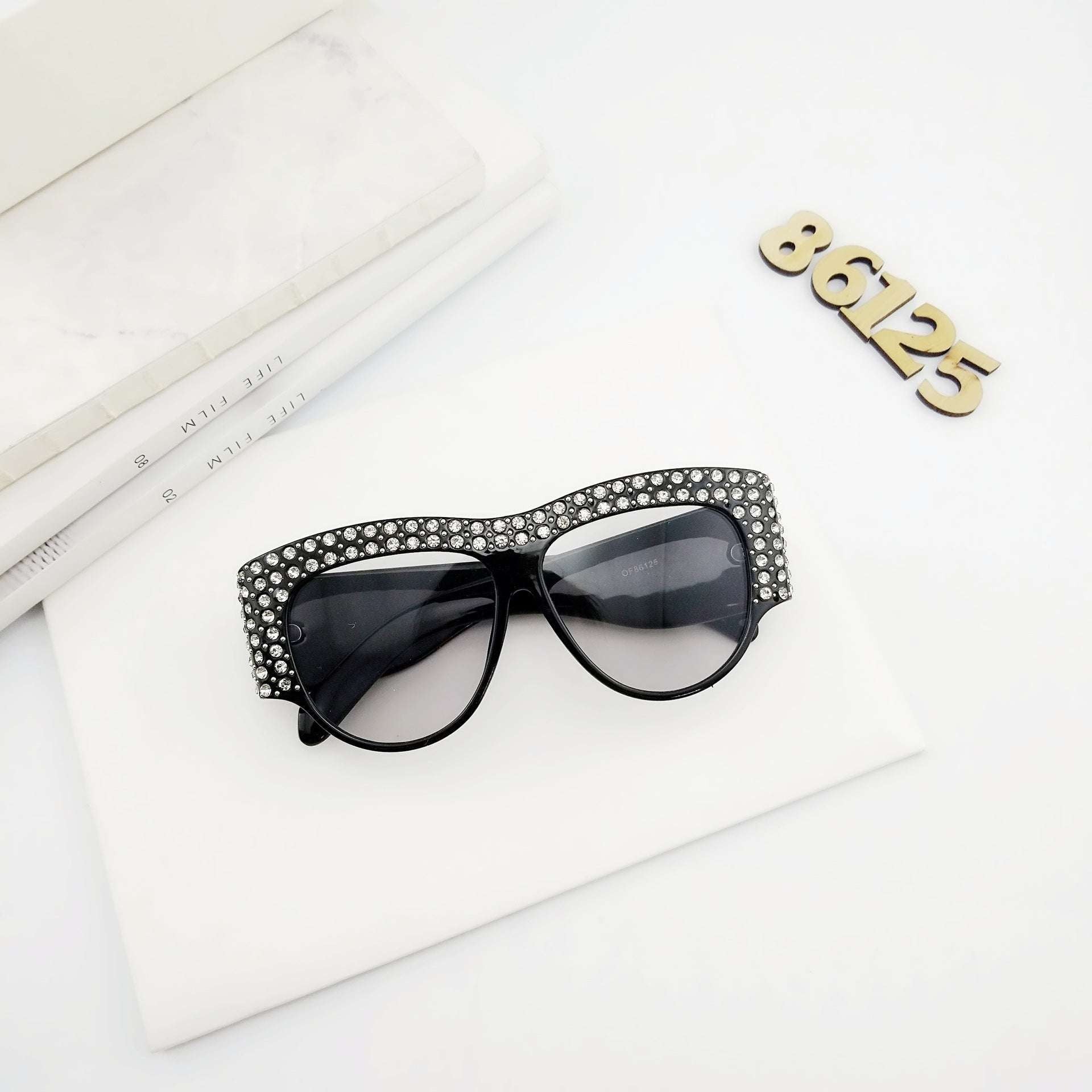 Diamond Inlaid Sunglasses, Personality Versatile Eyewear, Unique Jelly Sunglasses - available at Sparq Mart