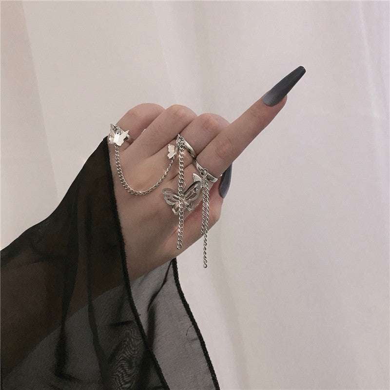 Chic Crown Ring, Trendy Two-Finger Ring, Unique Statement Jewelry - available at Sparq Mart